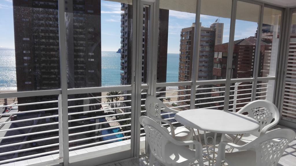 Apartamentos Los Caballos Benidorm Dış mekan fotoğraf