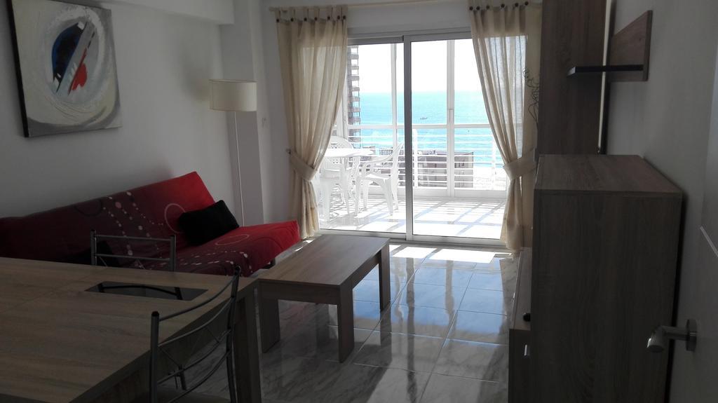 Apartamentos Los Caballos Benidorm Dış mekan fotoğraf