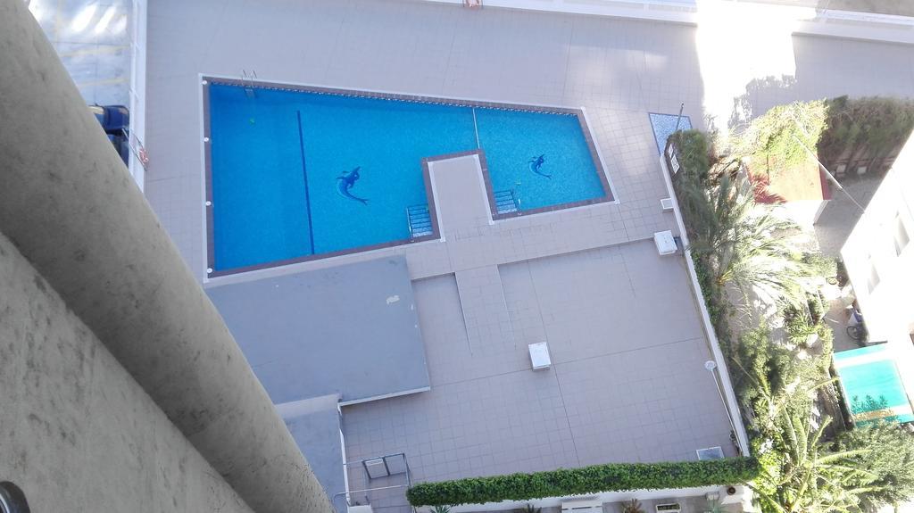 Apartamentos Los Caballos Benidorm Dış mekan fotoğraf